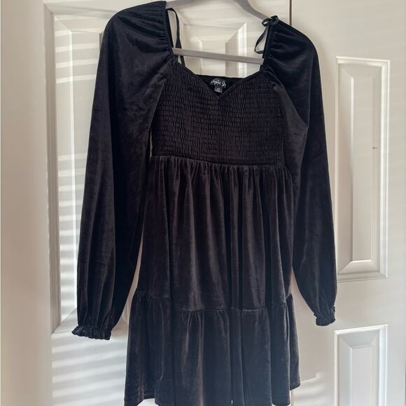 Black Velvet Smocked Babydoll Dress - Picture 2 of 13
